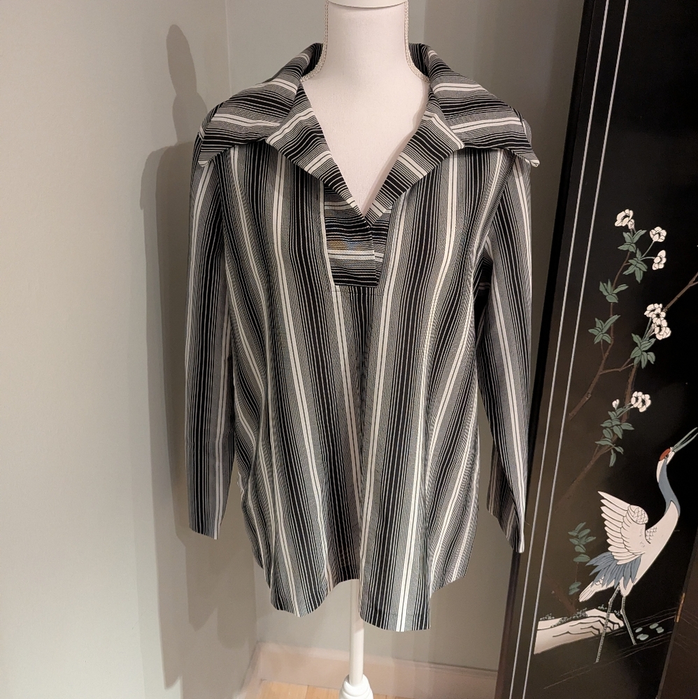 Vintage 70s Women's L/XL Black White Stripe Pointed Collar Shirt Disco Hippy 183
